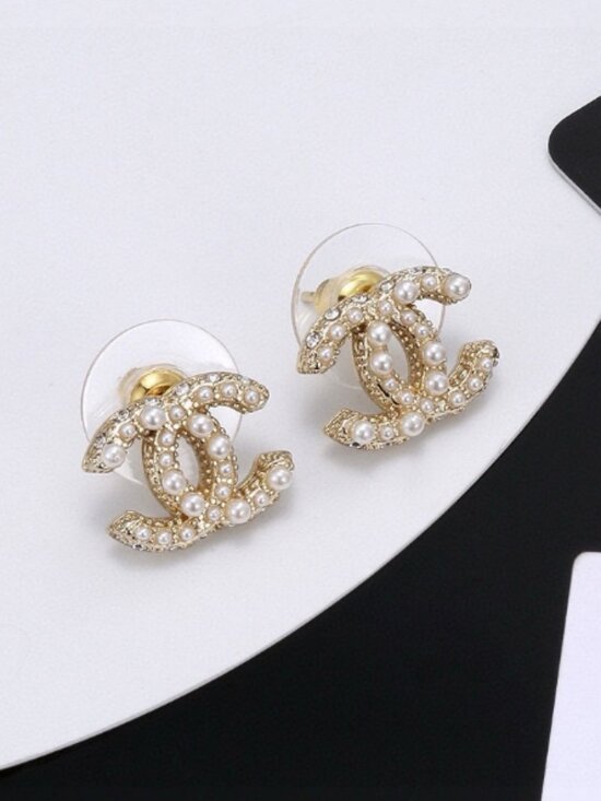 Chanel earrings - Picture 2 of 6